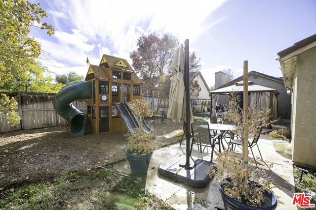 567 Conifer Drive, Palmdale, CA 93550