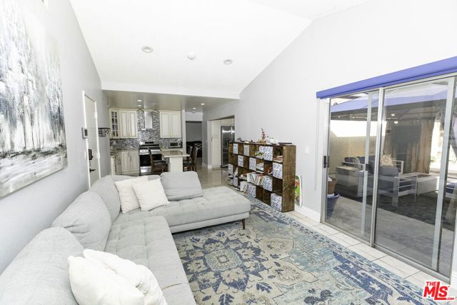567 Conifer Drive, Palmdale, CA 93550