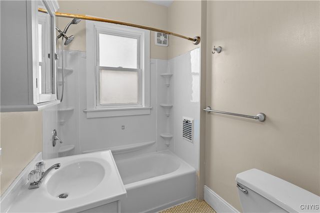 2604 Sunset Avenue, Utica, NY 13502