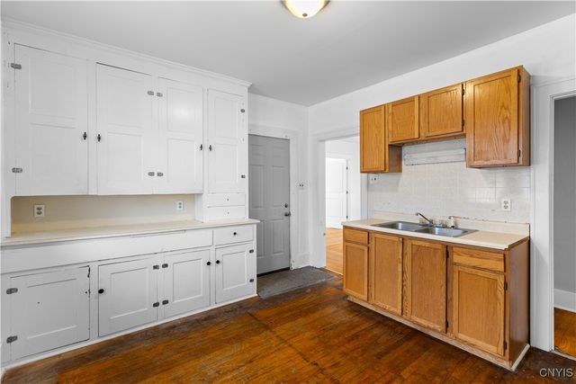 2604 Sunset Avenue, Utica, NY 13502