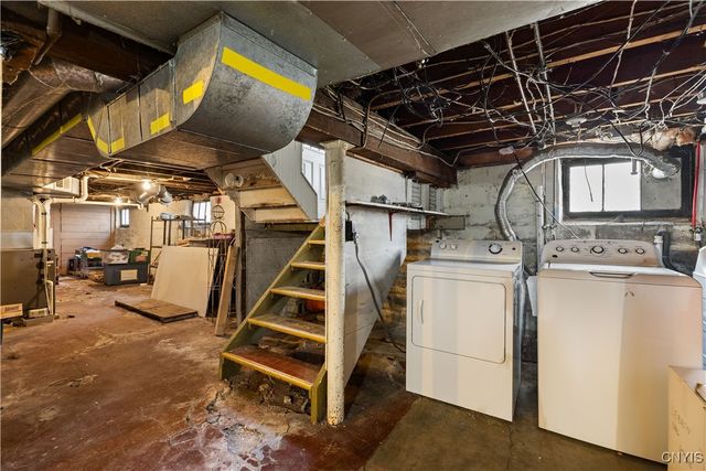 2604 Sunset Avenue, Utica, NY 13502