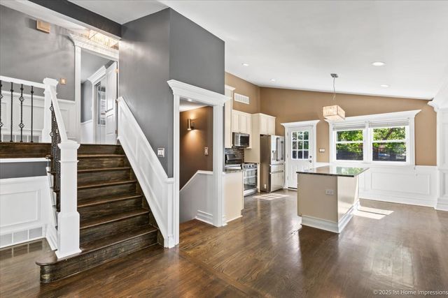 4325 Adeline Drive, Oak Lawn, IL 60453