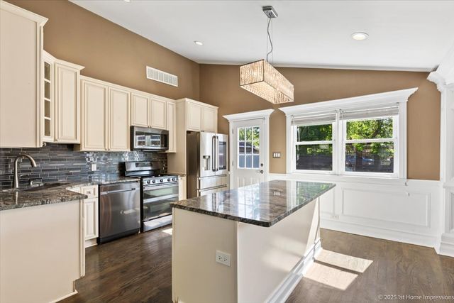 4325 Adeline Drive, Oak Lawn, IL 60453