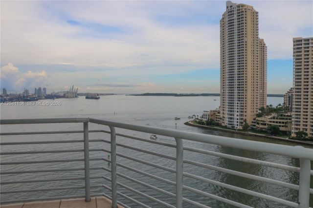 325 S Biscayne Blvd 1523, Miami, FL 33131