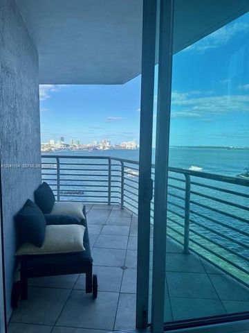 325 S Biscayne Blvd 1523, Miami, FL 33131
