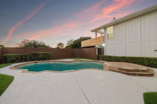 8639 Clover Meadow Drive, Dallas, TX 75243