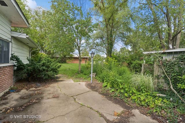 224 Shabbona Drive, Park Forest, IL 60466