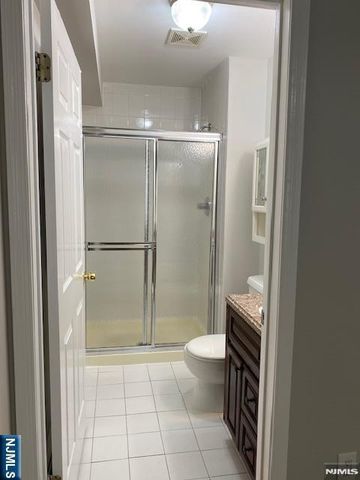 61 71st Street 1, Guttenberg, NJ 07093