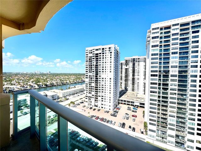 2501 S Ocean Dr PH4, Hollywood, FL 33019