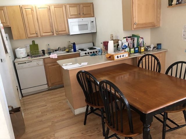 123 Sewall Avenue 3J, Brookline, MA 02446