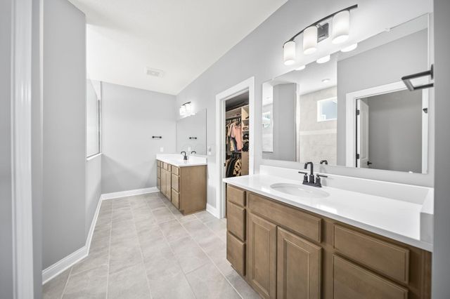 3151 Stogen Court, Delaware, OH 43015