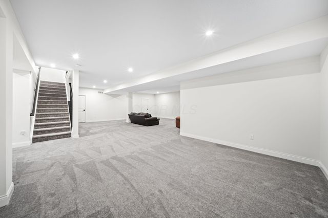 3151 Stogen Court, Delaware, OH 43015