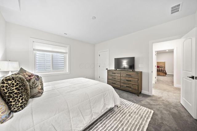 3151 Stogen Court, Delaware, OH 43015