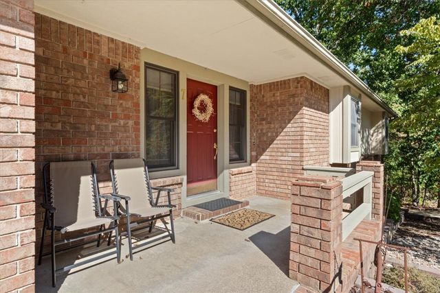 7 Cashin Lane, Bella Vista, AR 72715