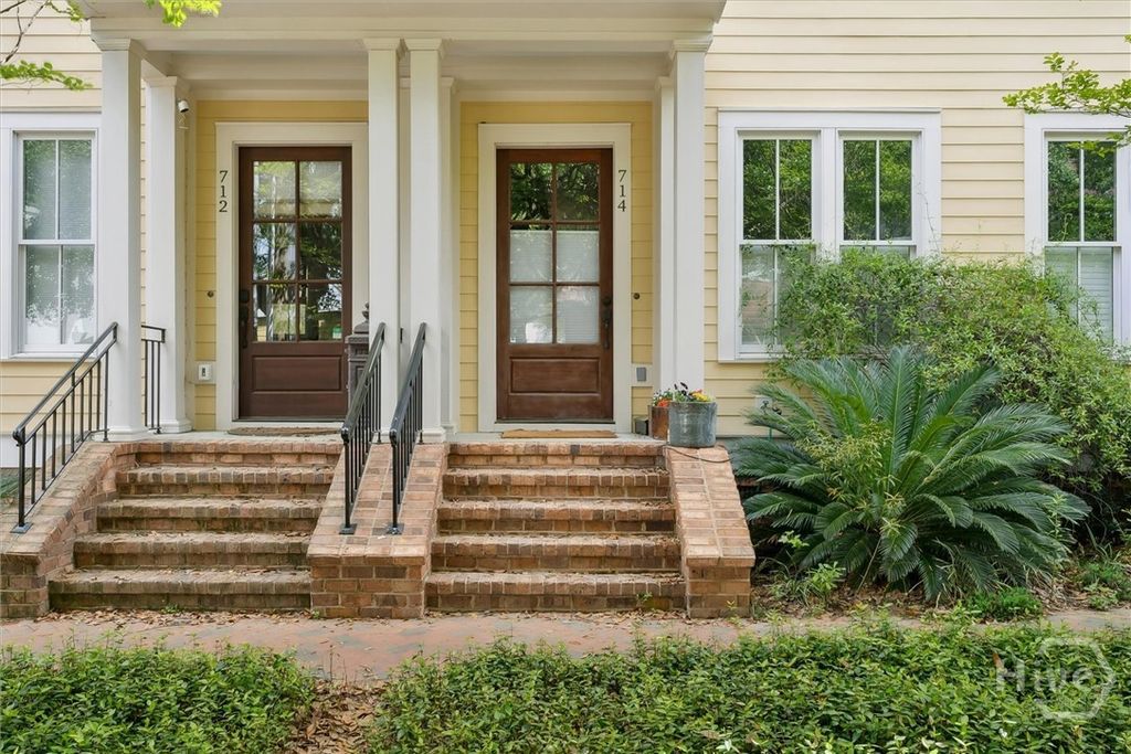 Image 1 of property listing at 714 Tattnall Street, Savannah, GA 31401
