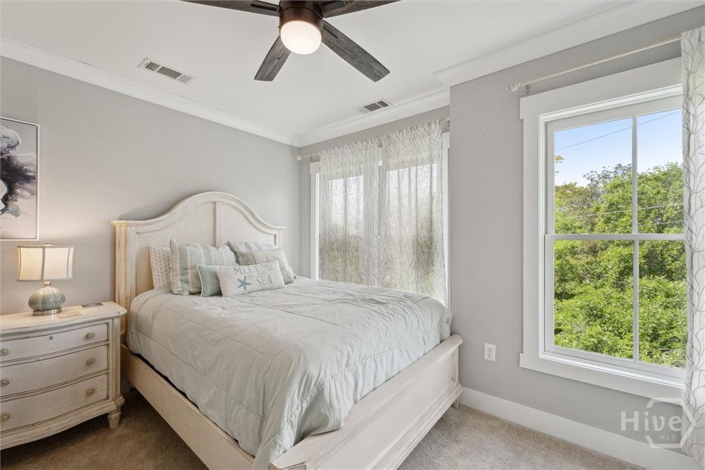 Image 25 of property listing at 714 Tattnall Street, Savannah, GA 31401