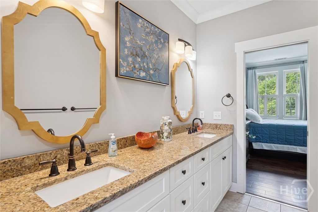 Image 30 of property listing at 714 Tattnall Street, Savannah, GA 31401