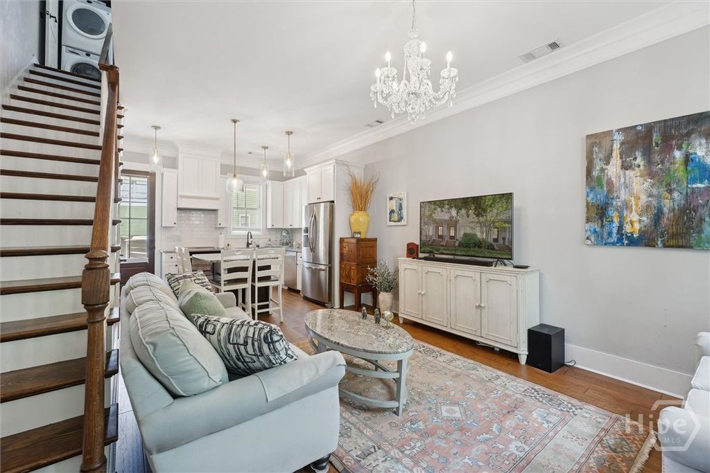 Image 4 of property listing at 714 Tattnall Street, Savannah, GA 31401