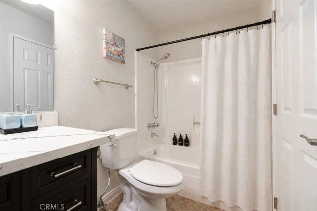 4727 W 147th 210, Lawndale, CA 90260