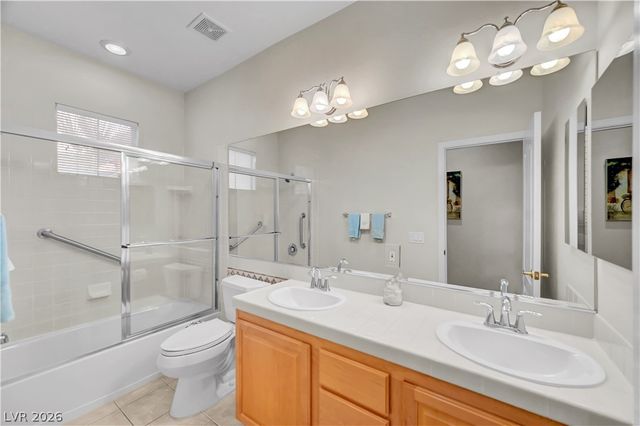 8421 Willow Point Court, Las Vegas, NV 89128