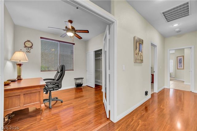 8421 Willow Point Court, Las Vegas, NV 89128