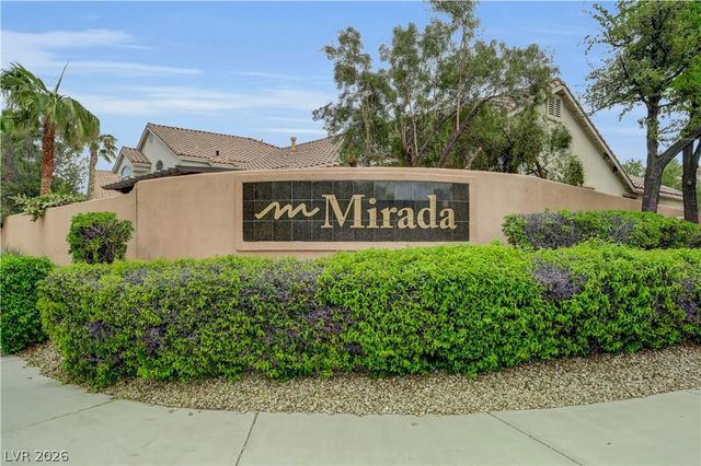 8421 Willow Point Court, Las Vegas, NV 89128