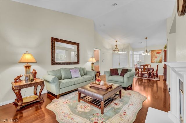 8421 Willow Point Court, Las Vegas, NV 89128