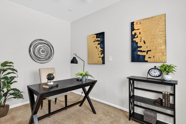 461 Bedford Loop, Mountain View, CA 94043