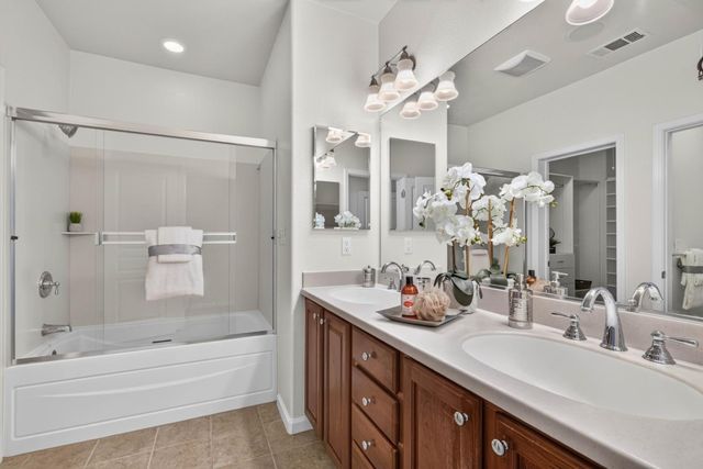 461 Bedford Loop, Mountain View, CA 94043