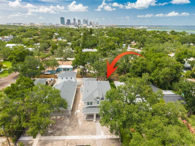 125 24TH AVENUE SE, St Petersburg, FL 33705