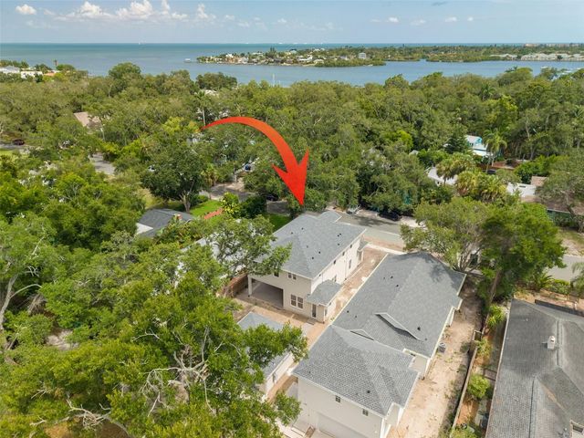 125 24TH AVENUE SE, St Petersburg, FL 33705