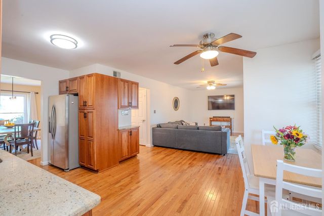 46 Lynn Court, North Brunswick, NJ 08902