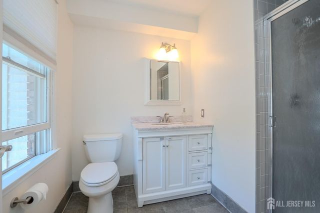46 Lynn Court, North Brunswick, NJ 08902