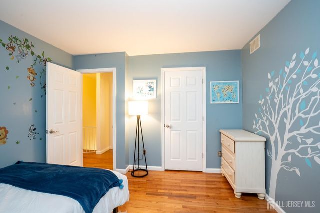 46 Lynn Court, North Brunswick, NJ 08902