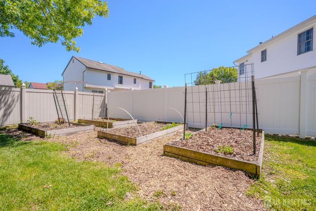 46 Lynn Court, North Brunswick, NJ 08902