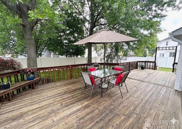 46 Lynn Court, North Brunswick, NJ 08902