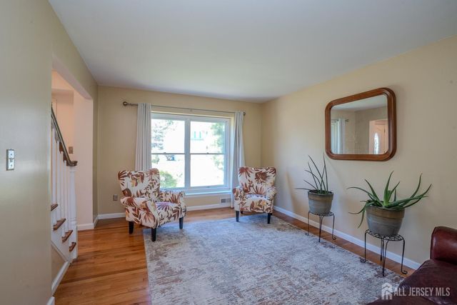 46 Lynn Court, North Brunswick, NJ 08902