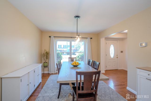 46 Lynn Court, North Brunswick, NJ 08902