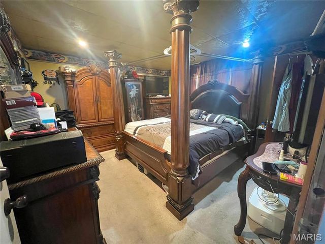 606 Olive Street, Hannibal, MO 63401