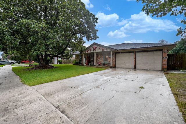 355 Skywood Drive, Houston, TX 77090