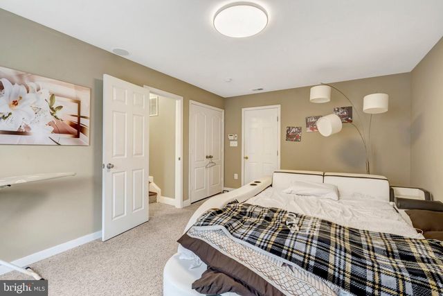 4302 POTOMAC HIGHLANDS CIR, Triangle, VA 22172