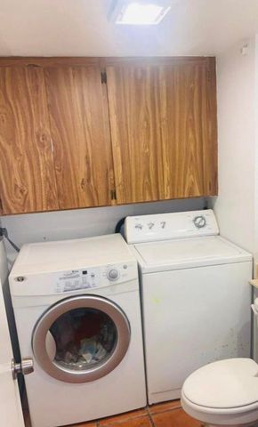 197 Charter Way, West Palm Beach, FL 33407