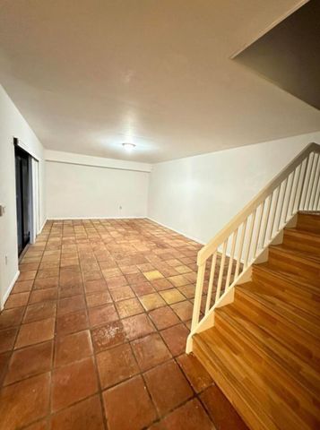 197 Charter Way, West Palm Beach, FL 33407