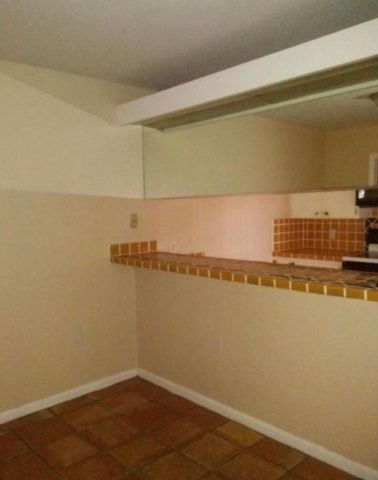 197 Charter Way, West Palm Beach, FL 33407