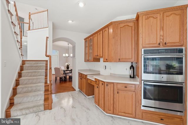 6195 TREYWOOD LN, Manassas, VA 20112