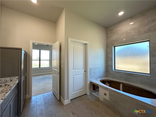 6718 Mamaw Lane, Temple, TX 76502