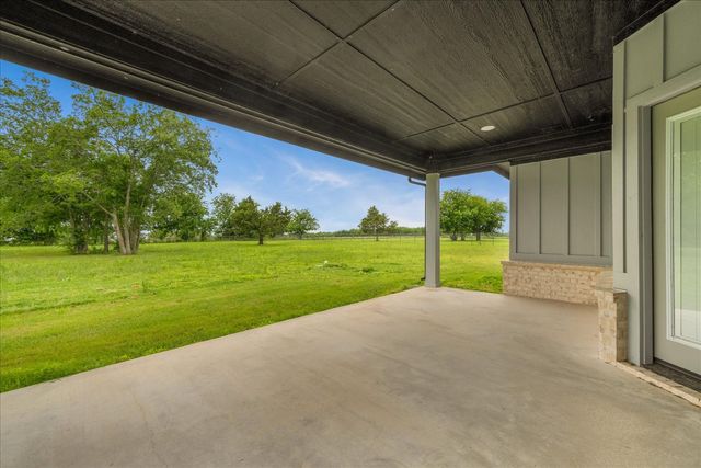 800 County Road 4108, Greenville, TX 75401