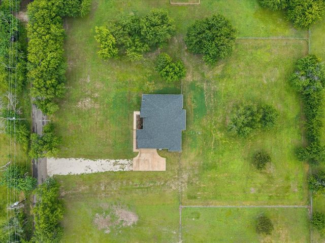 800 County Road 4108, Greenville, TX 75401