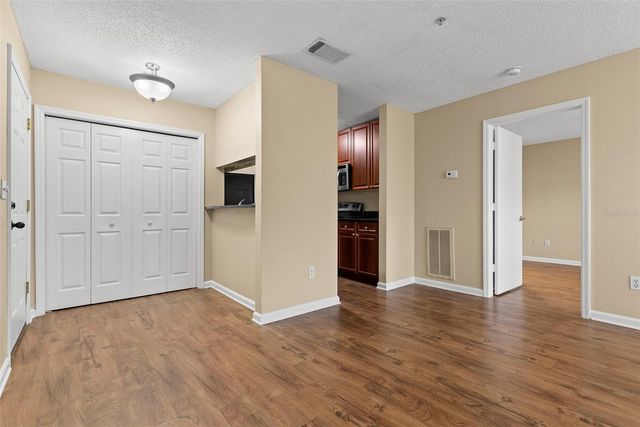 11901 4TH STREET N 10106, St Petersburg, FL 33716