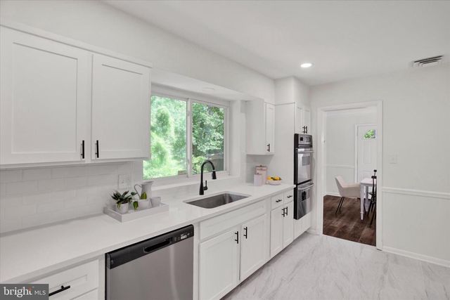 5316 OLD BRANCH AVE, Temple Hills, MD 20748